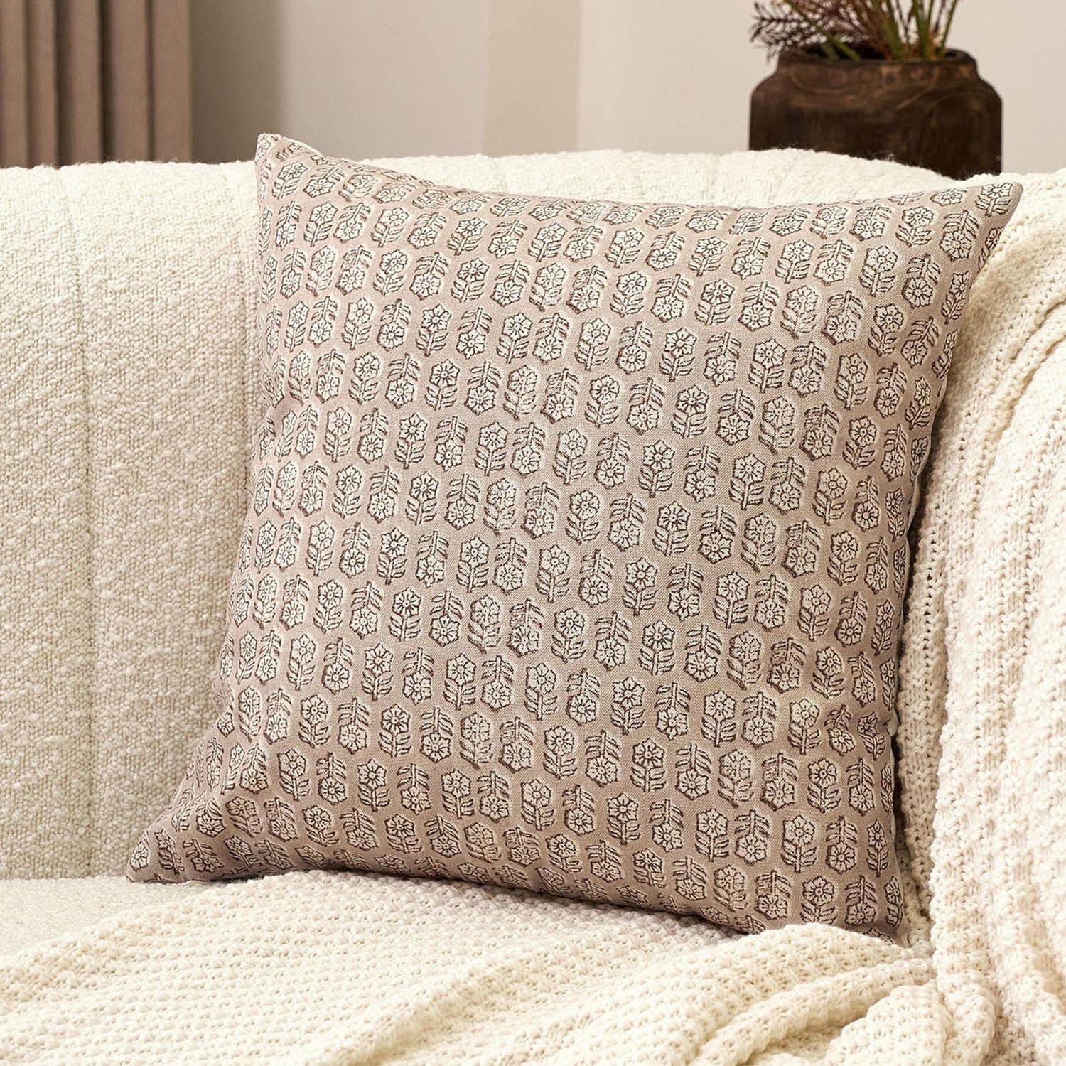 Amor Virisso Cloud Cream 18x18 Floral Pillow Cover Accent Sofa Decor